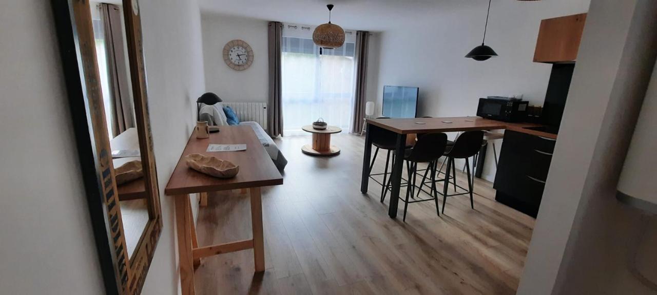 Appartement Renove Totalement - Vue Sur Jardin - 52 M² 乌德蒙 外观 照片